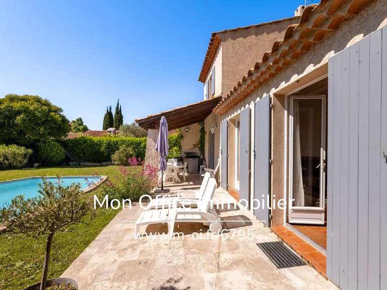 Maison Aix-en-Provence - 3 chambres - 115m²
