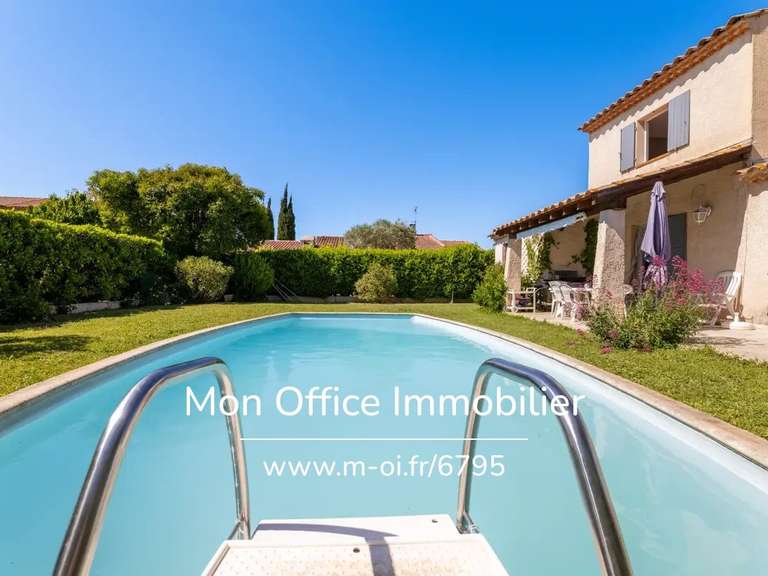 Maison Aix-en-Provence - 3 chambres - 115m²