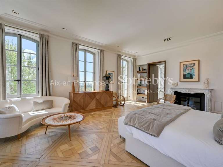 Maison Aix-en-Provence - 9 chambres - 1000m²