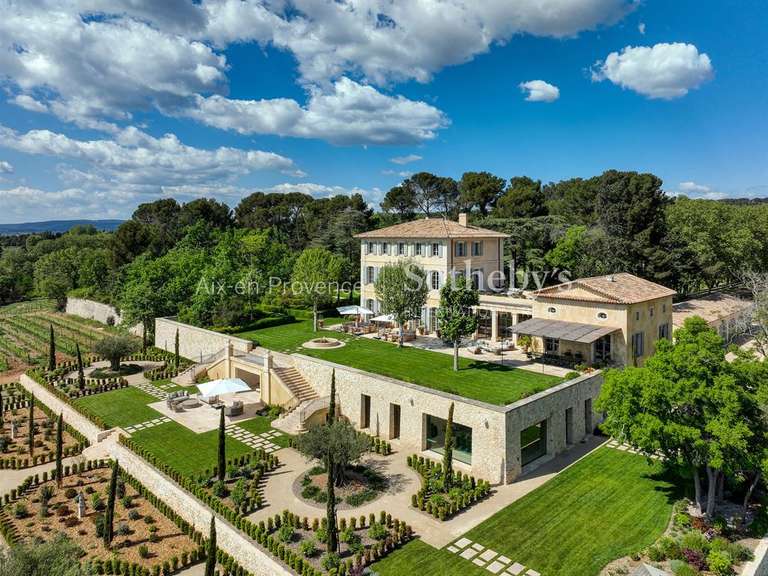 Maison Aix-en-Provence - 9 chambres - 1000m²