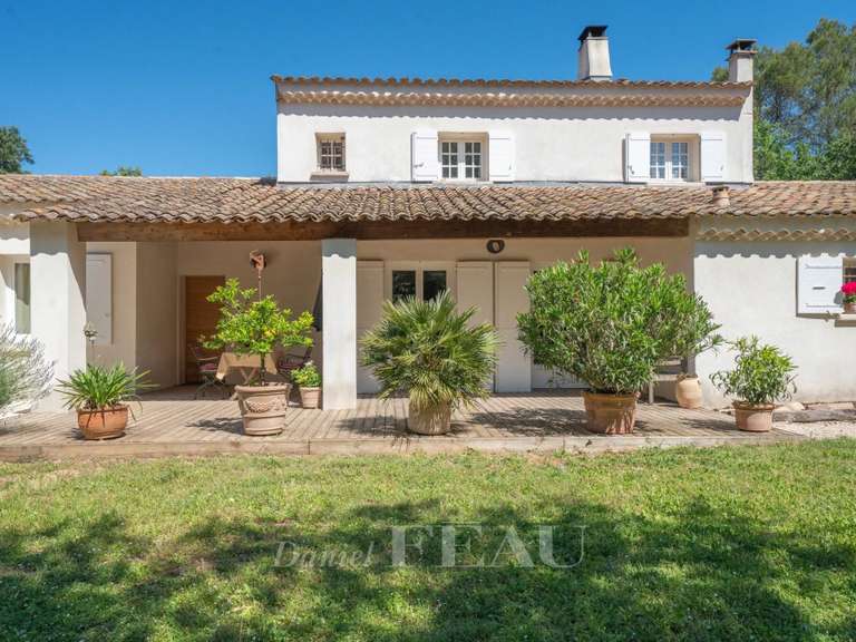 House Aix-en-Provence - 5 bedrooms - 205m²