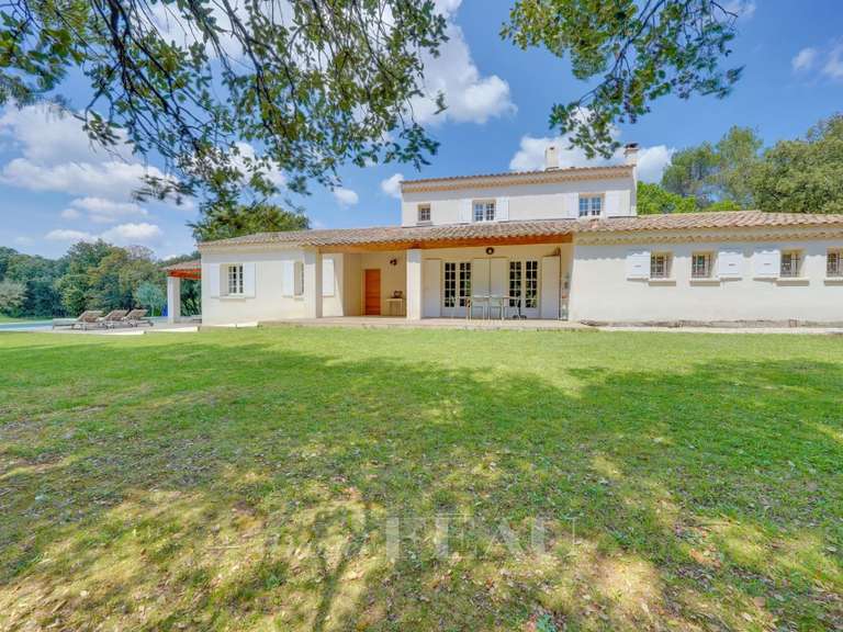 House Aix-en-Provence - 5 bedrooms - 205m²