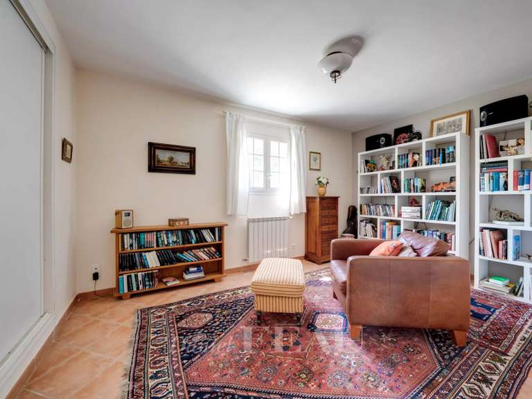 House Aix-en-Provence - 5 bedrooms - 205m²