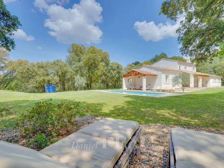 House Aix-en-Provence - 5 bedrooms - 205m²