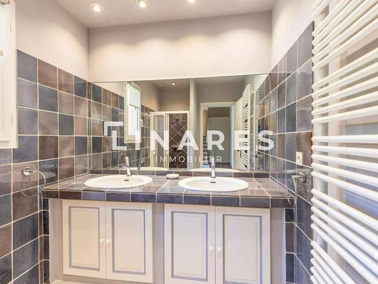 Maison Aix-en-Provence - 5 chambres - 345m²