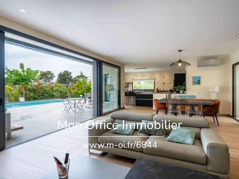 Maison Aix-en-Provence - 4 chambres - 234m²