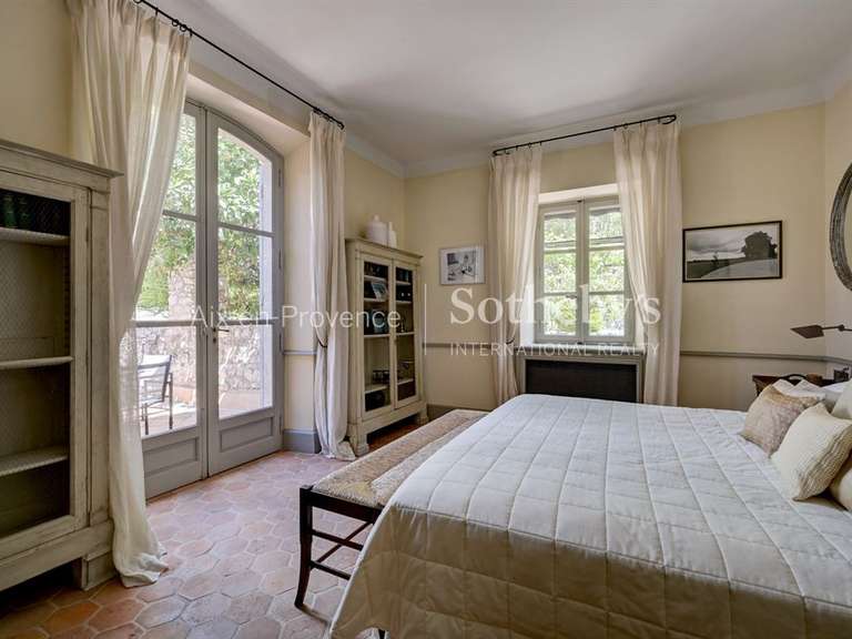 Maison Aix-en-Provence - 8 chambres - 765m²