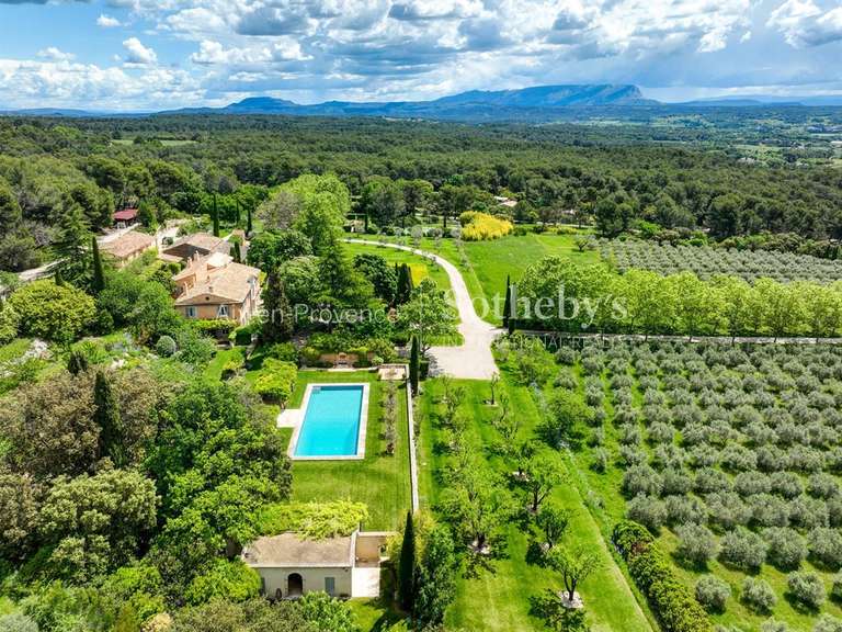 House Aix-en-Provence - 8 bedrooms - 765m²
