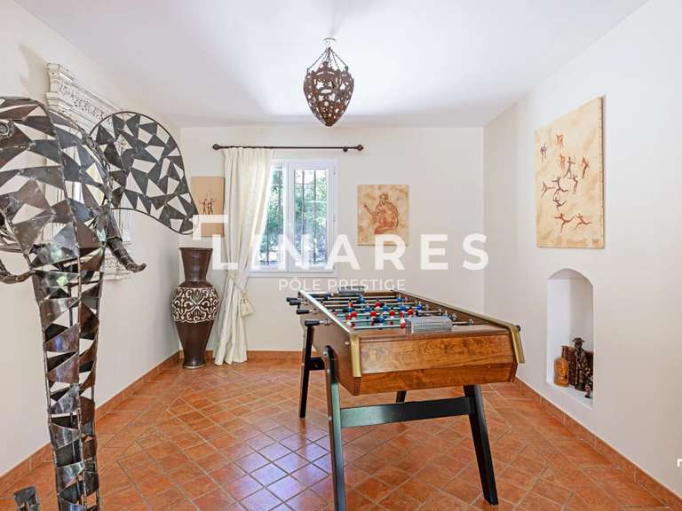 Maison Aix-en-Provence - 3 chambres - 310m²