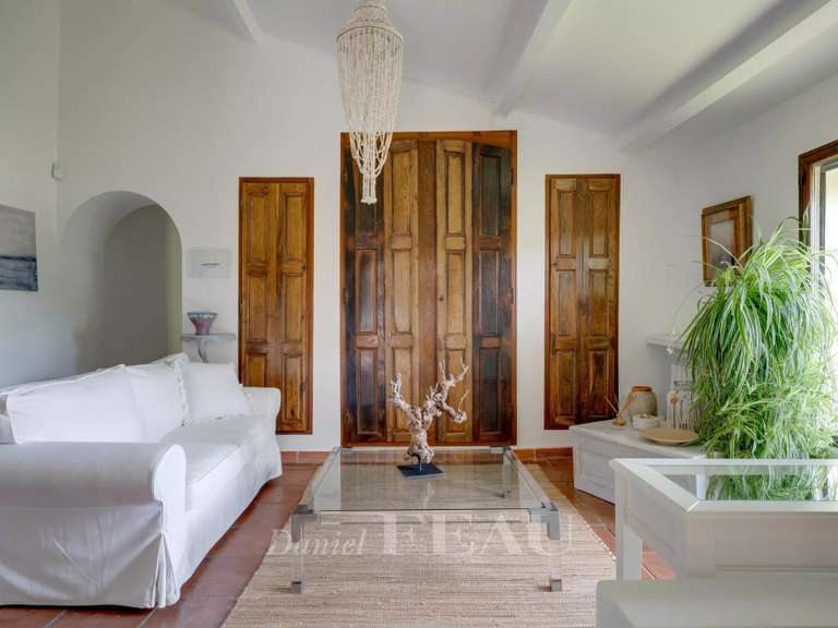 Maison Aix-en-Provence - 3 chambres - 197m²