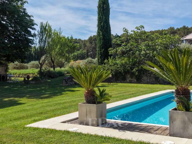 Maison Aix-en-Provence - 3 chambres - 197m²
