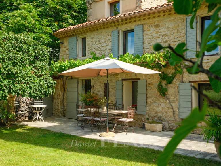 Maison Aix-en-Provence - 3 chambres - 197m²