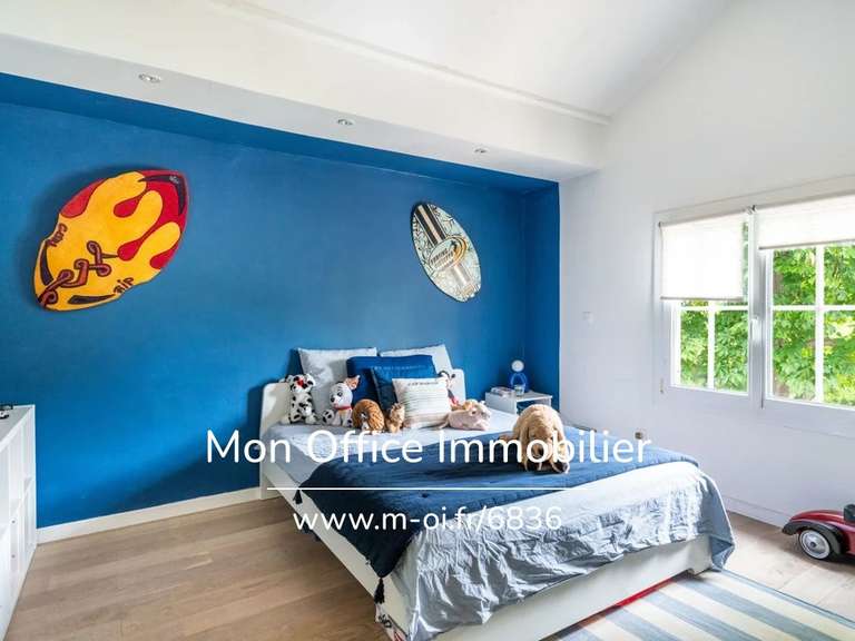 House Aix-en-Provence - 4 bedrooms - 195m²