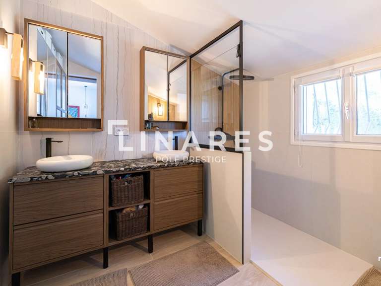 Maison Aix-en-Provence - 5 chambres - 191m²