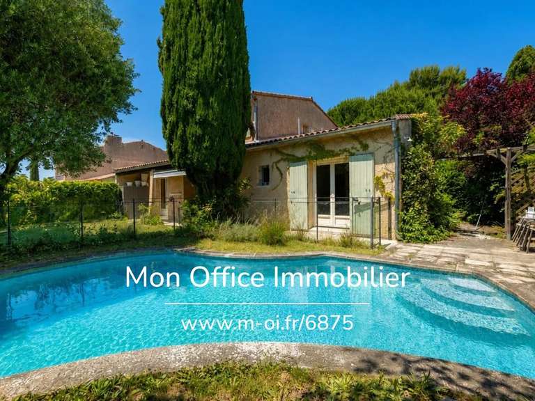 Maison Aix-en-Provence - 4 chambres - 125m²