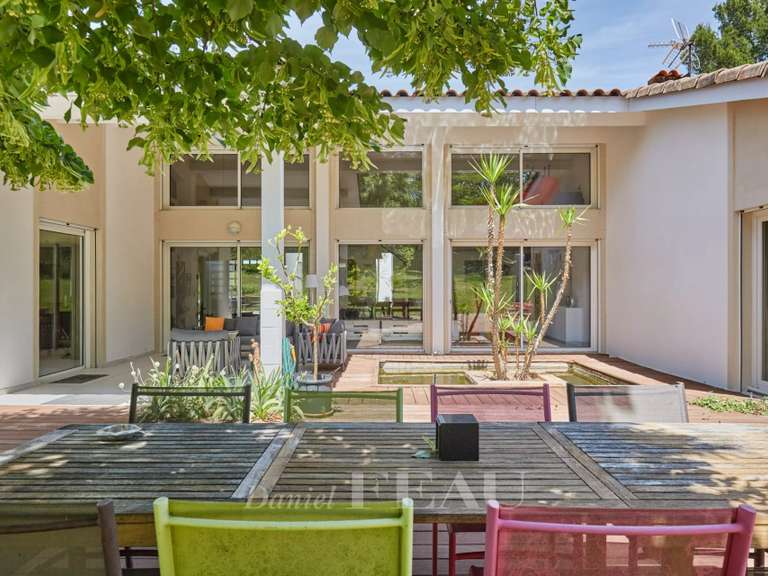 Maison Aix-en-Provence - 6 chambres - 380m²