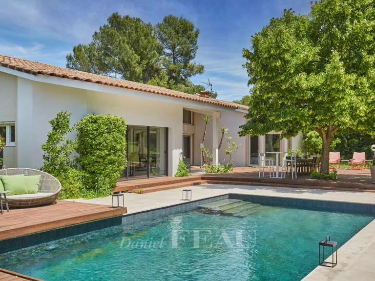 Maison Aix-en-Provence - 6 chambres - 380m²
