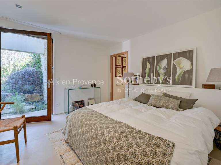 House Aix-en-Provence - 4 bedrooms - 296m²
