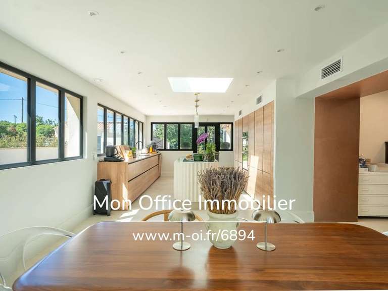 House Aix-en-Provence - 4 bedrooms - 195m²