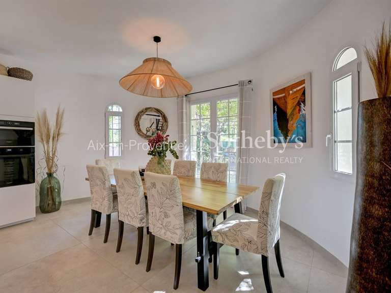 Maison Aix-en-Provence - 5 chambres - 190m²