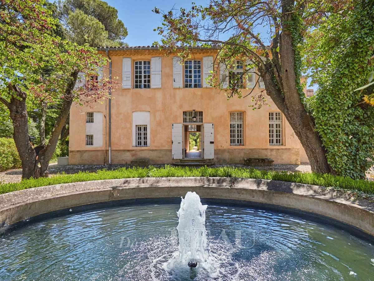 House Aix-en-Provence