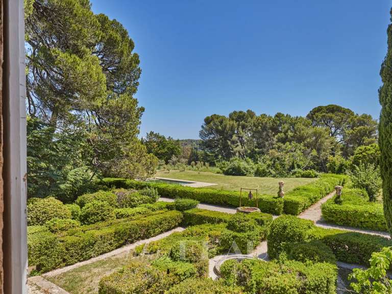 Maison Aix-en-Provence - 9 chambres - 550m²