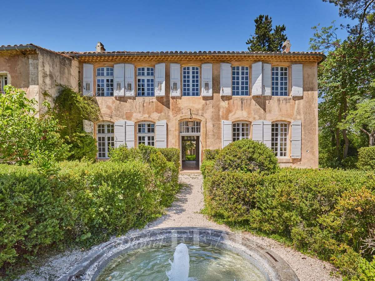 House Aix-en-Provence