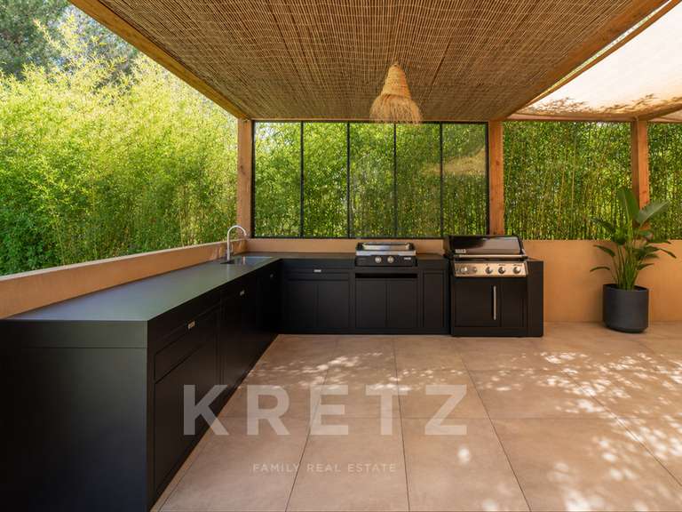 Maison Aix-en-Provence - 3 chambres - 166m²