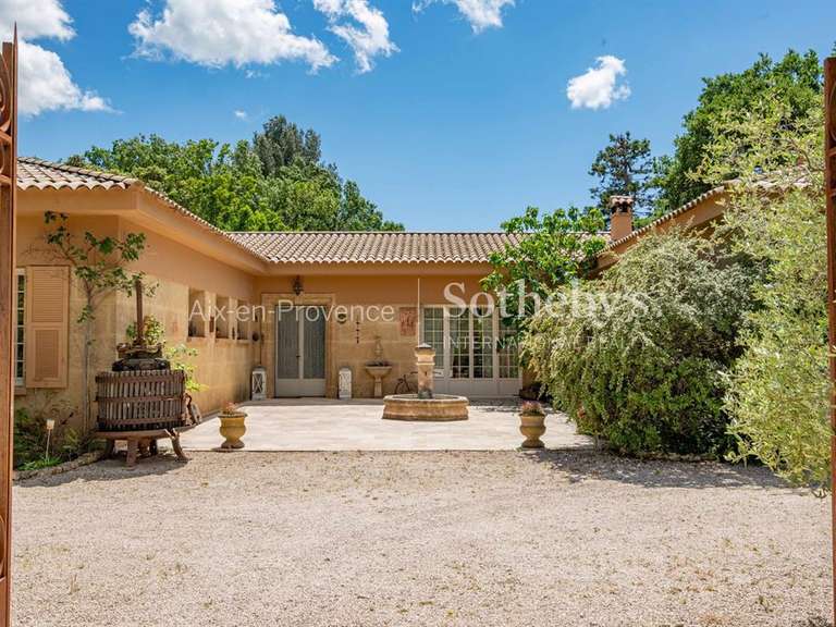 Maison Aix-en-Provence - 5 chambres - 290m²