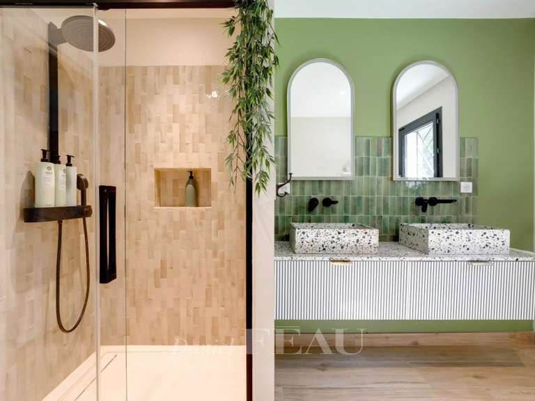 Maison Aix-en-Provence - 4 chambres - 201m²