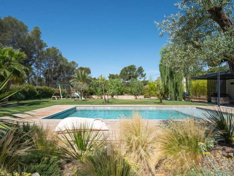 Maison Aix-en-Provence - 4 chambres - 201m²