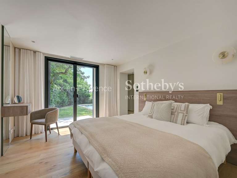 Maison Aix-en-Provence - 6 chambres - 310m²