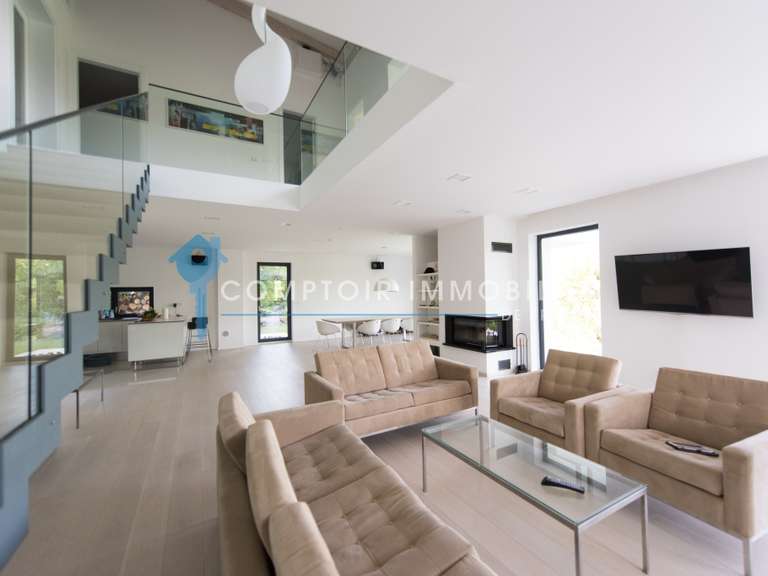 Maison Aix-en-Provence - 4 chambres - 136m²