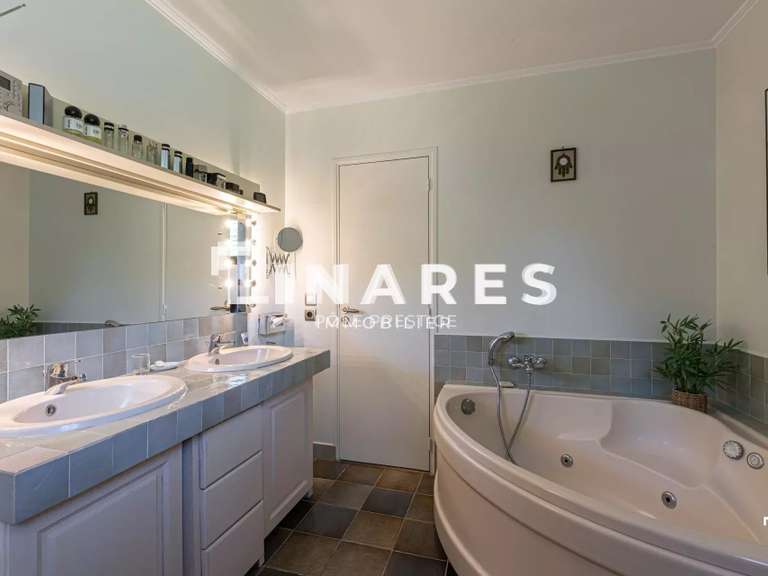 Maison Aix-en-Provence - 5 chambres - 300m²