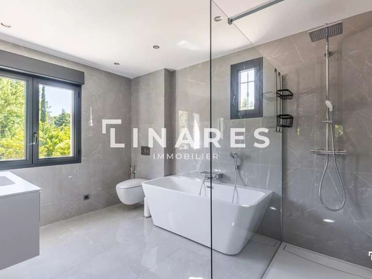 Maison Aix-en-Provence - 4 chambres - 271m²