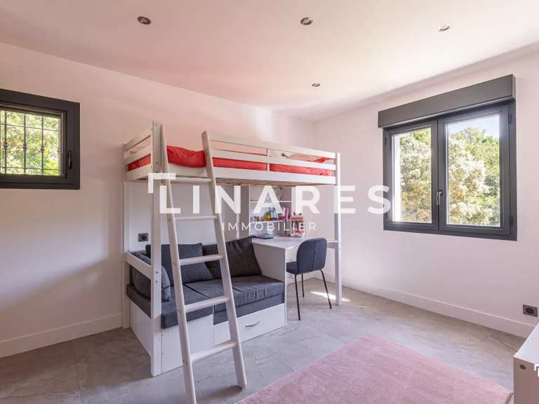 Maison Aix-en-Provence - 4 chambres - 271m²