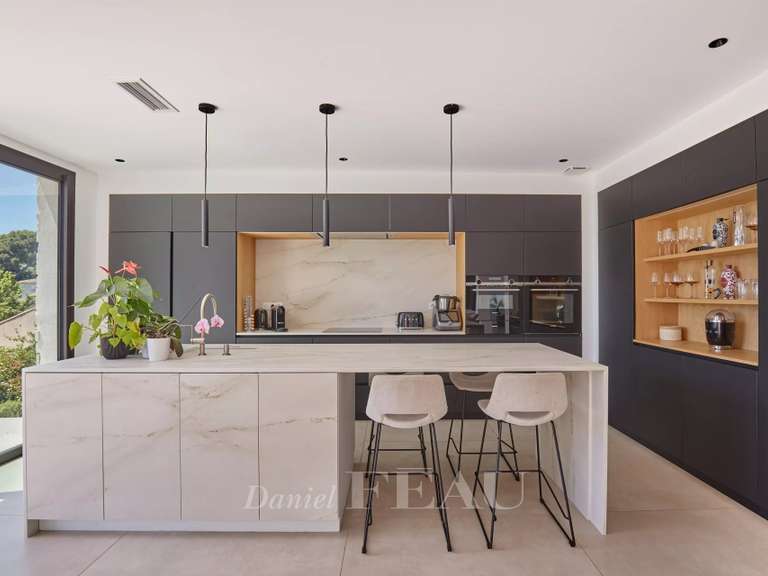 Maison Aix-en-Provence - 4 chambres - 240m²