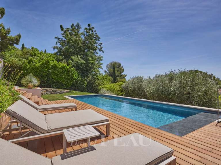 Maison Aix-en-Provence - 4 chambres - 240m²