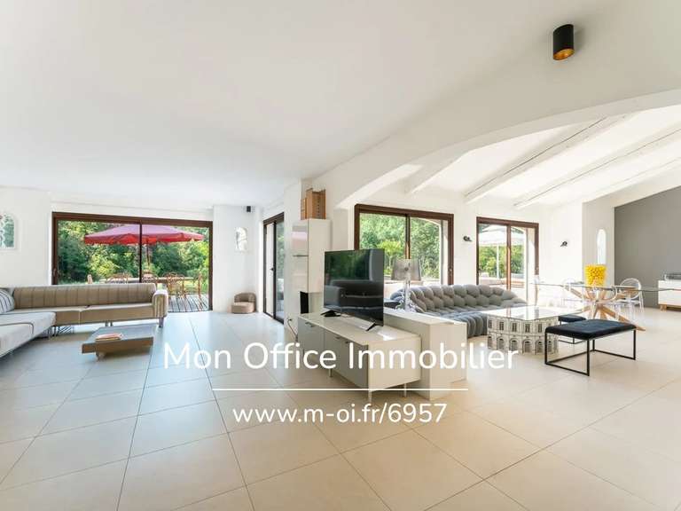 House Aix-en-Provence - 5 bedrooms - 222m²