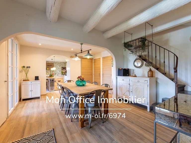 Maison Aix-en-Provence - 6 chambres - 185m²