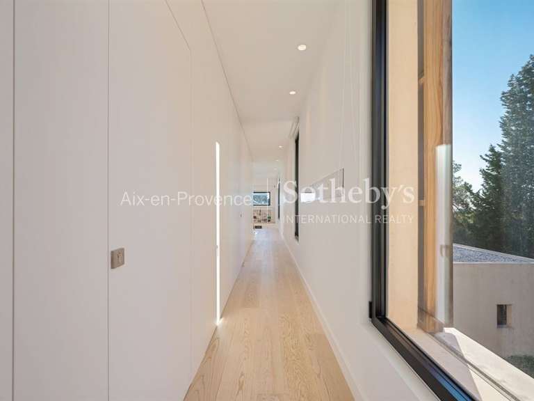 House Aix-en-Provence - 5 bedrooms - 440m²