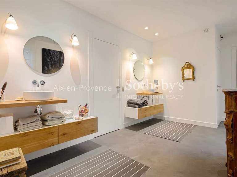 House Aix-en-Provence - 5 bedrooms - 440m²