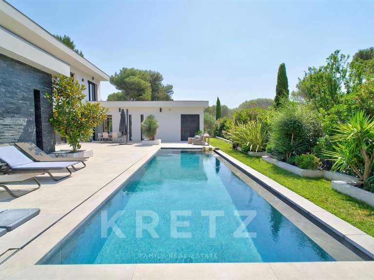 House Aix-en-Provence - 3 bedrooms - 260m²