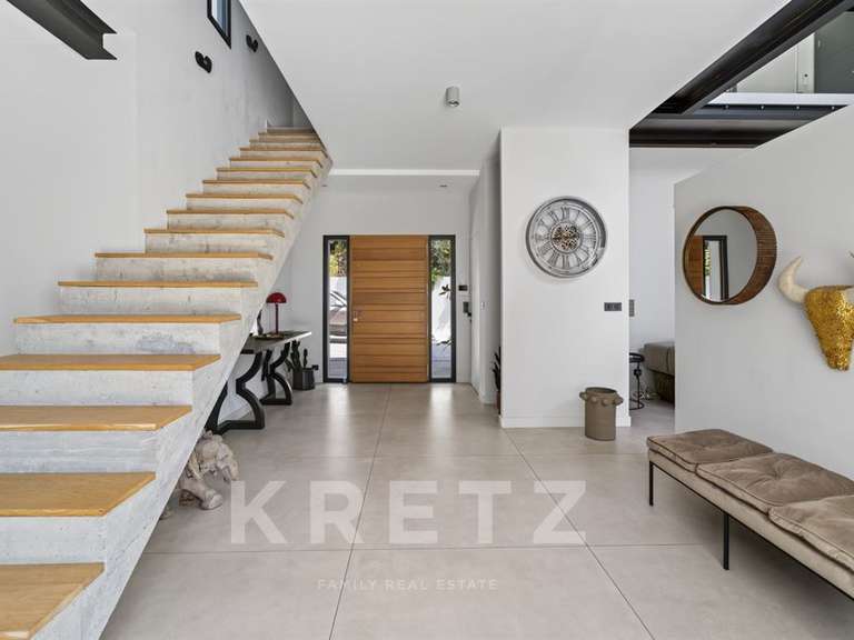 House Aix-en-Provence - 3 bedrooms - 260m²