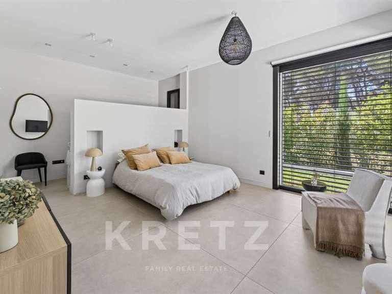 House Aix-en-Provence - 3 bedrooms - 260m²