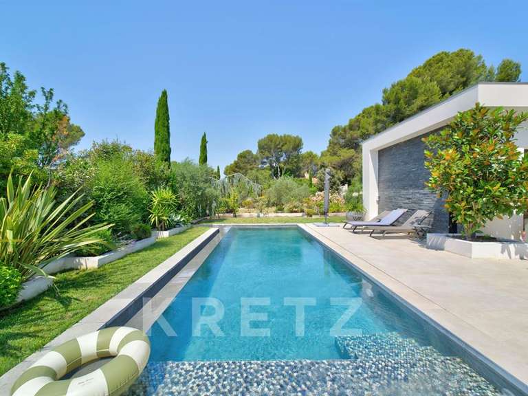 House Aix-en-Provence - 3 bedrooms - 260m²