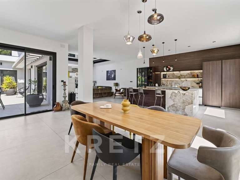 House Aix-en-Provence - 3 bedrooms - 260m²