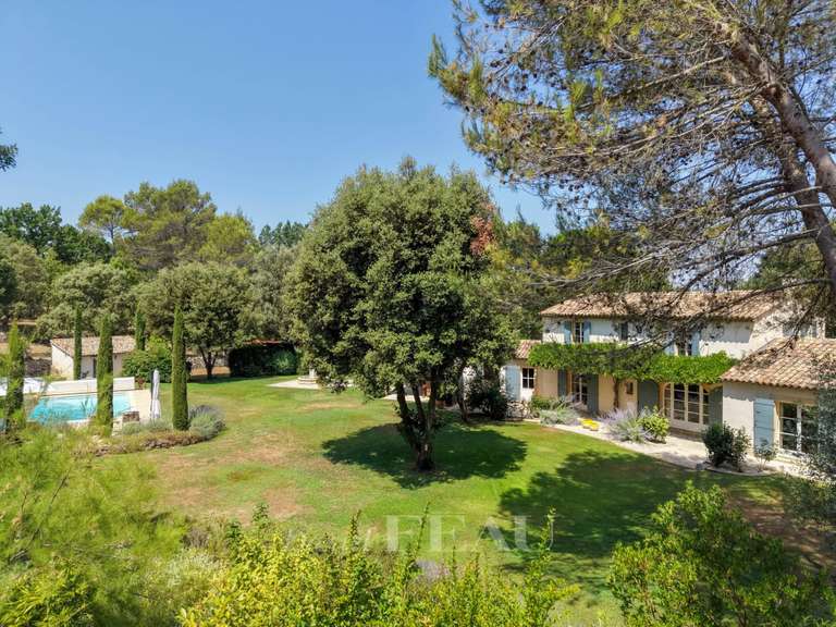 Maison Aix-en-Provence - 5 chambres - 240m²