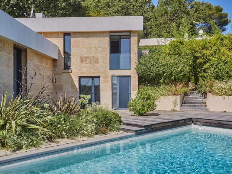 Maison Aix-en-Provence - 4 chambres - 202m²