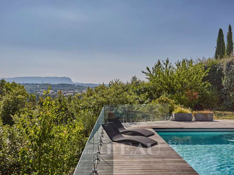 Maison Aix-en-Provence - 4 chambres - 202m²